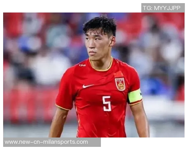 申花遭广岛逆袭朱辰杰失位致荒木隼人头球破门球队陷入困境