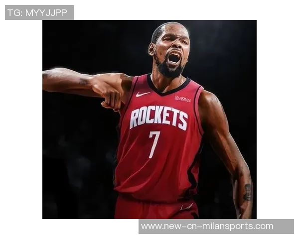 KD称赞伊森全能防守能力并强调适应首发球员的上场时间重要性